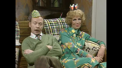 George E Mildred 04x07 Lascia O Raddoppia